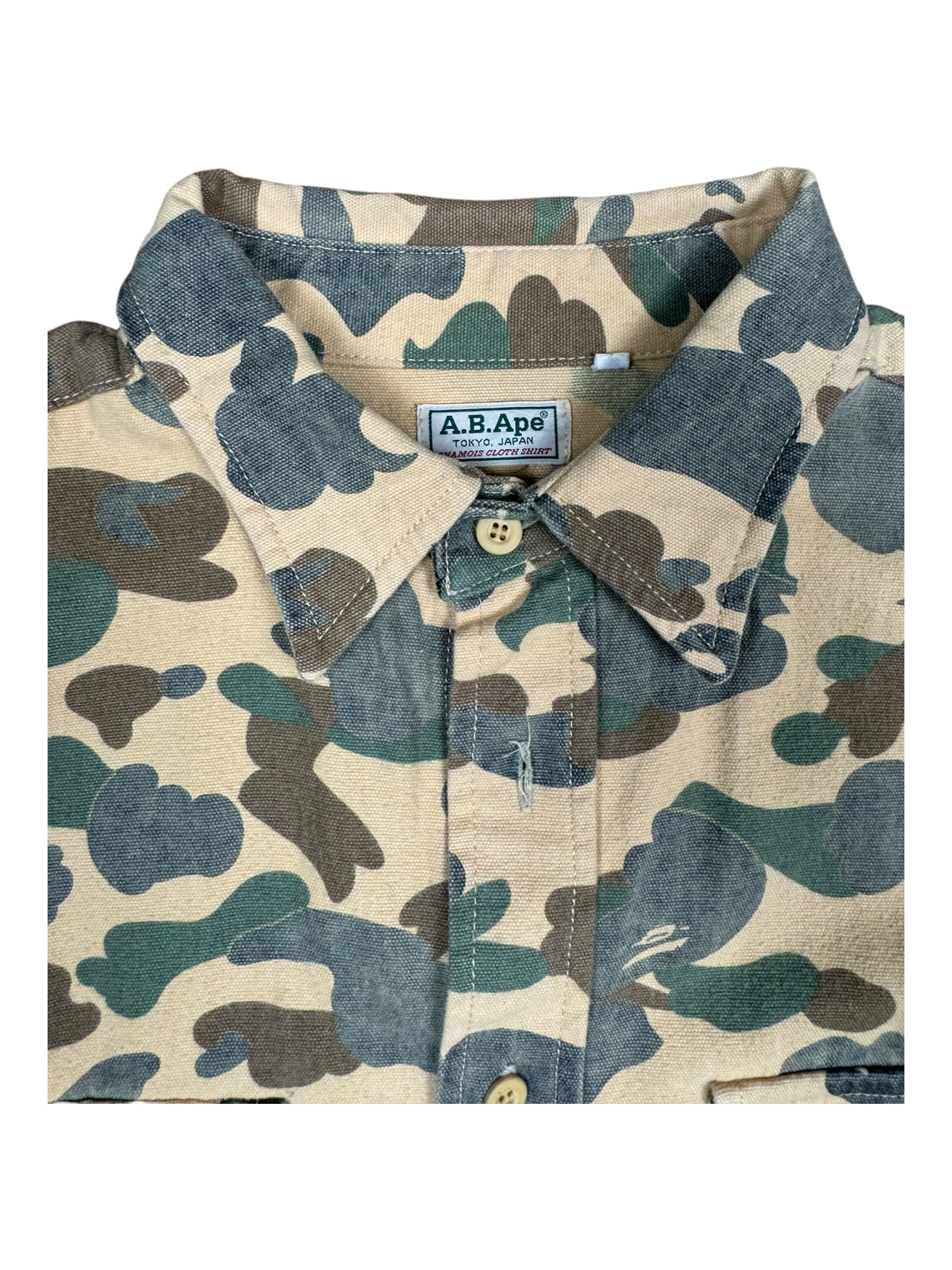 A Bathing Ape 90s Duck Camo Button Up Size Large