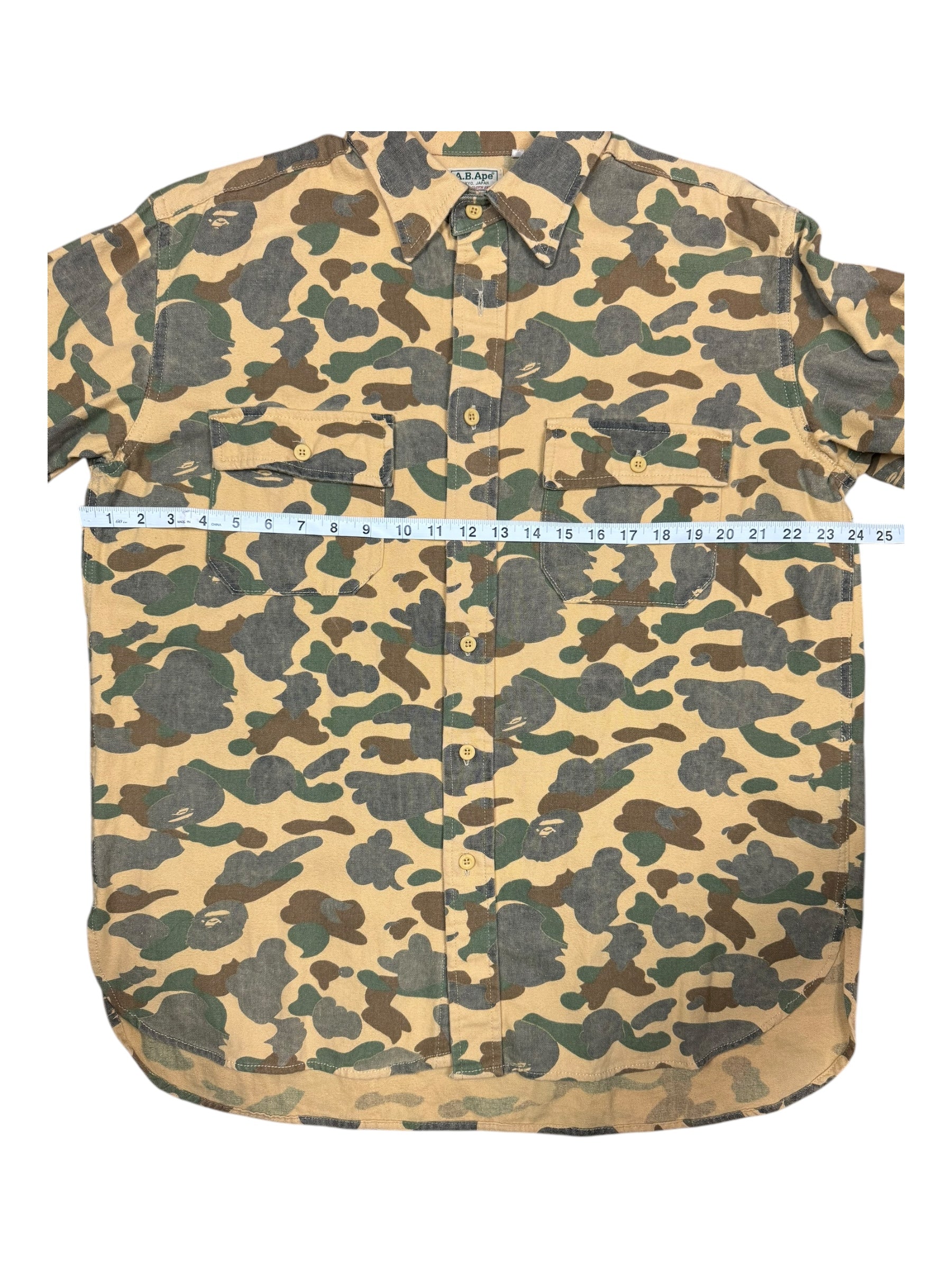 A Bathing Ape 90s Duck Camo Button Up Size Large