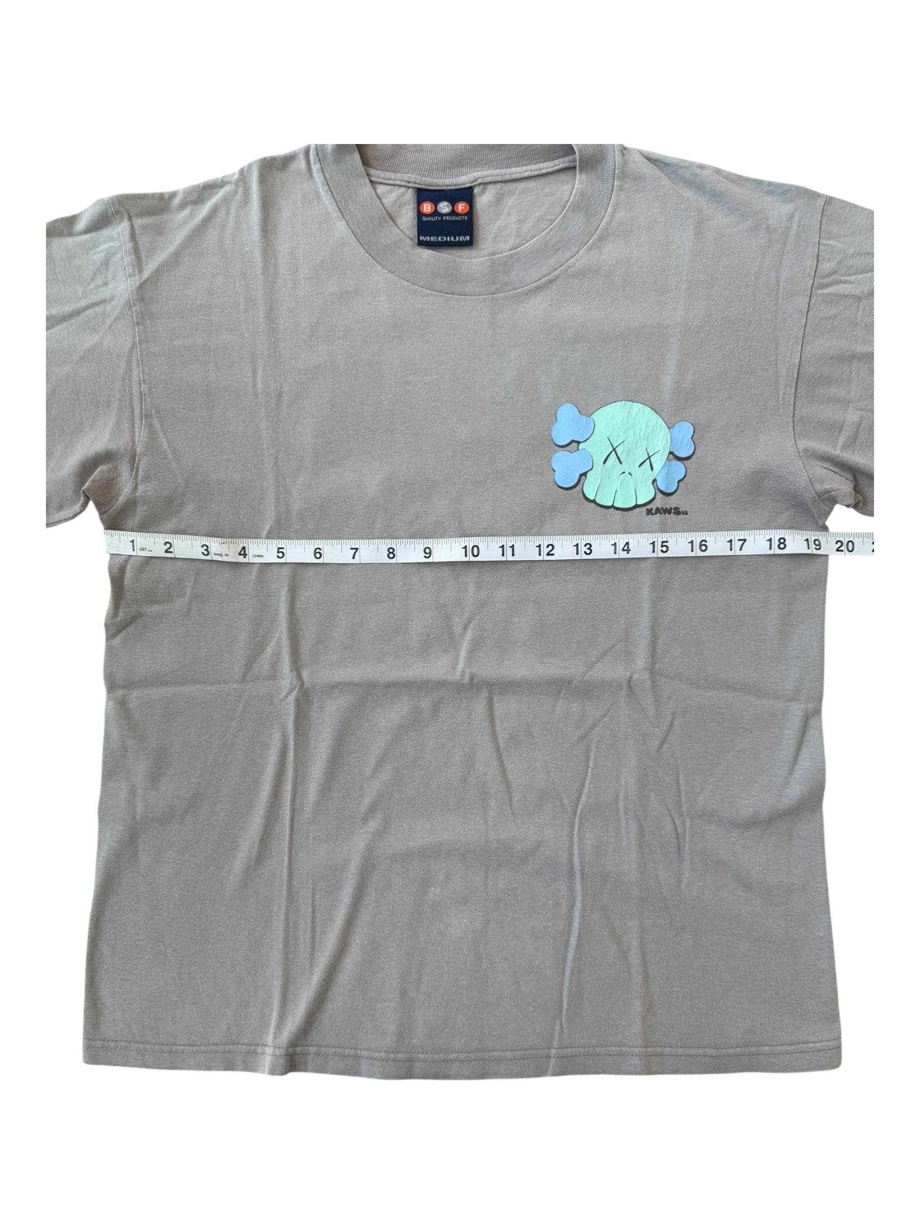 Futura 90s Grey Project Dragon x Kaws Skull Size Medium
