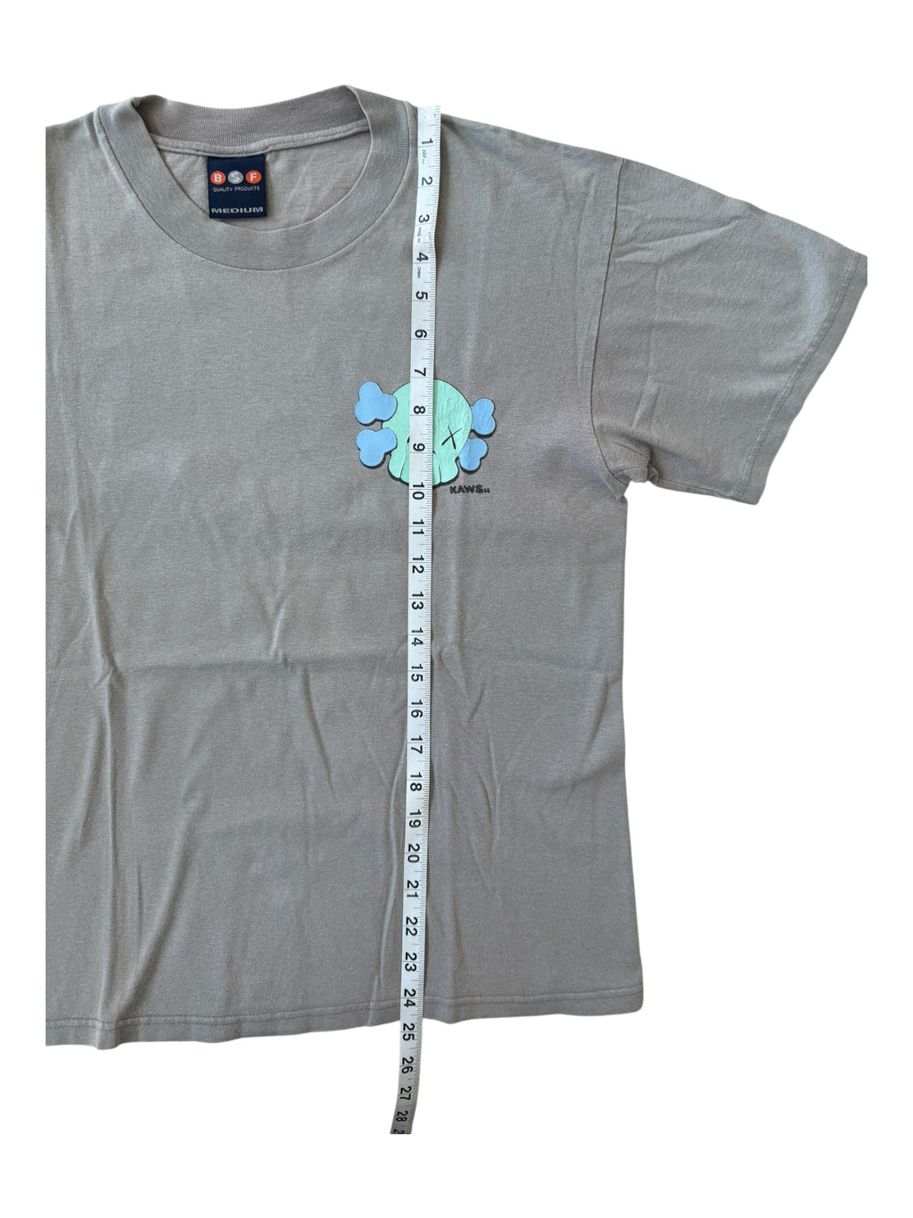 Futura 90s Grey Project Dragon x Kaws Skull Size Medium