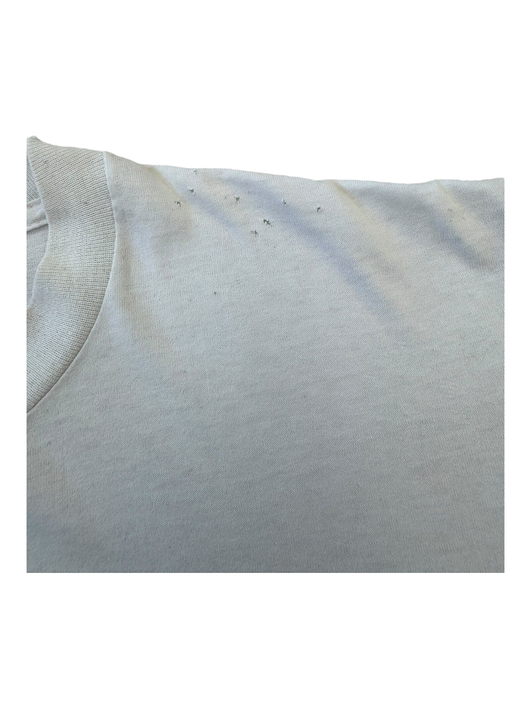 X-Large 90s World Fuct Logo Rip White T-Shirt Size Large