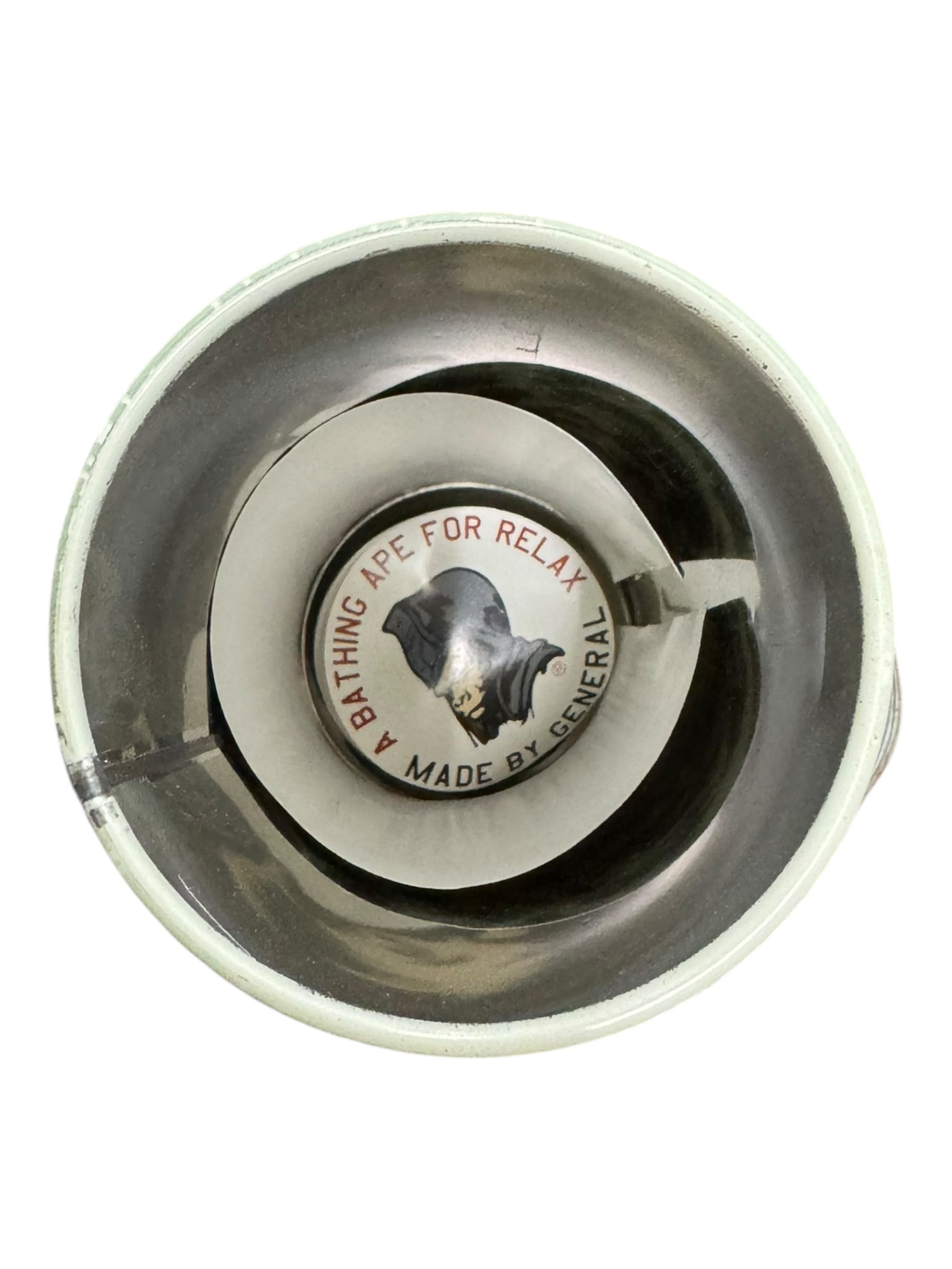 A Bathing Ape 90s 2 x Stash & 2 x Futura Spray Cans Storage Relax Magazine