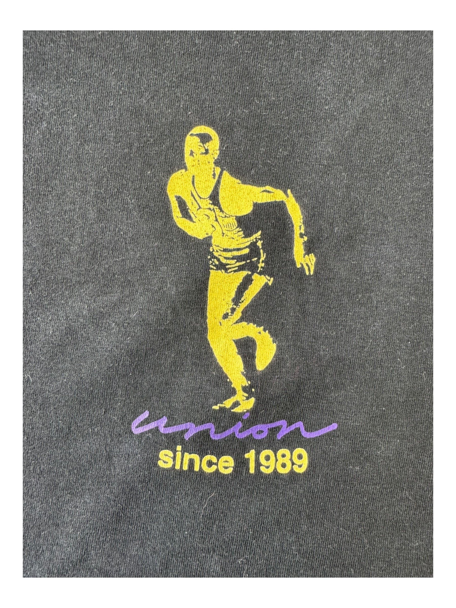 Union 90s Running Man Black T-Shirt Size Large