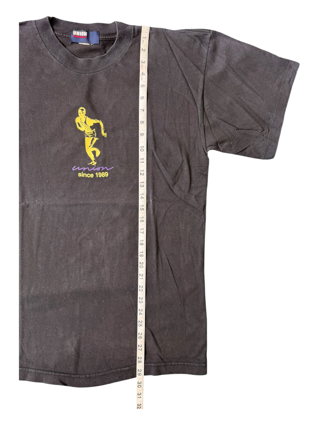 Union 90s Running Man Black T-Shirt Size Large
