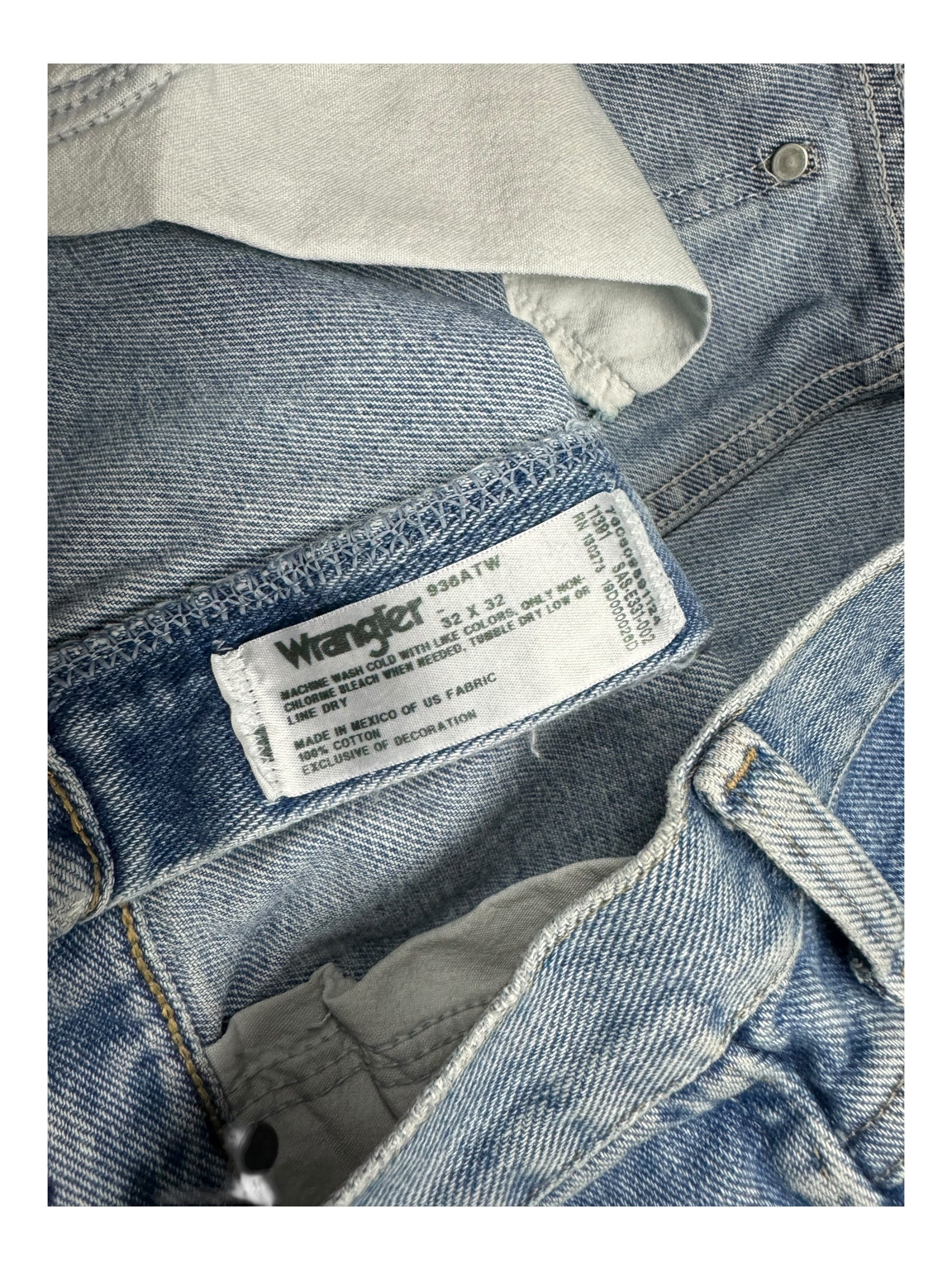 Wrangler x Lil Nas X Light Wash Denim Size 32 / 32