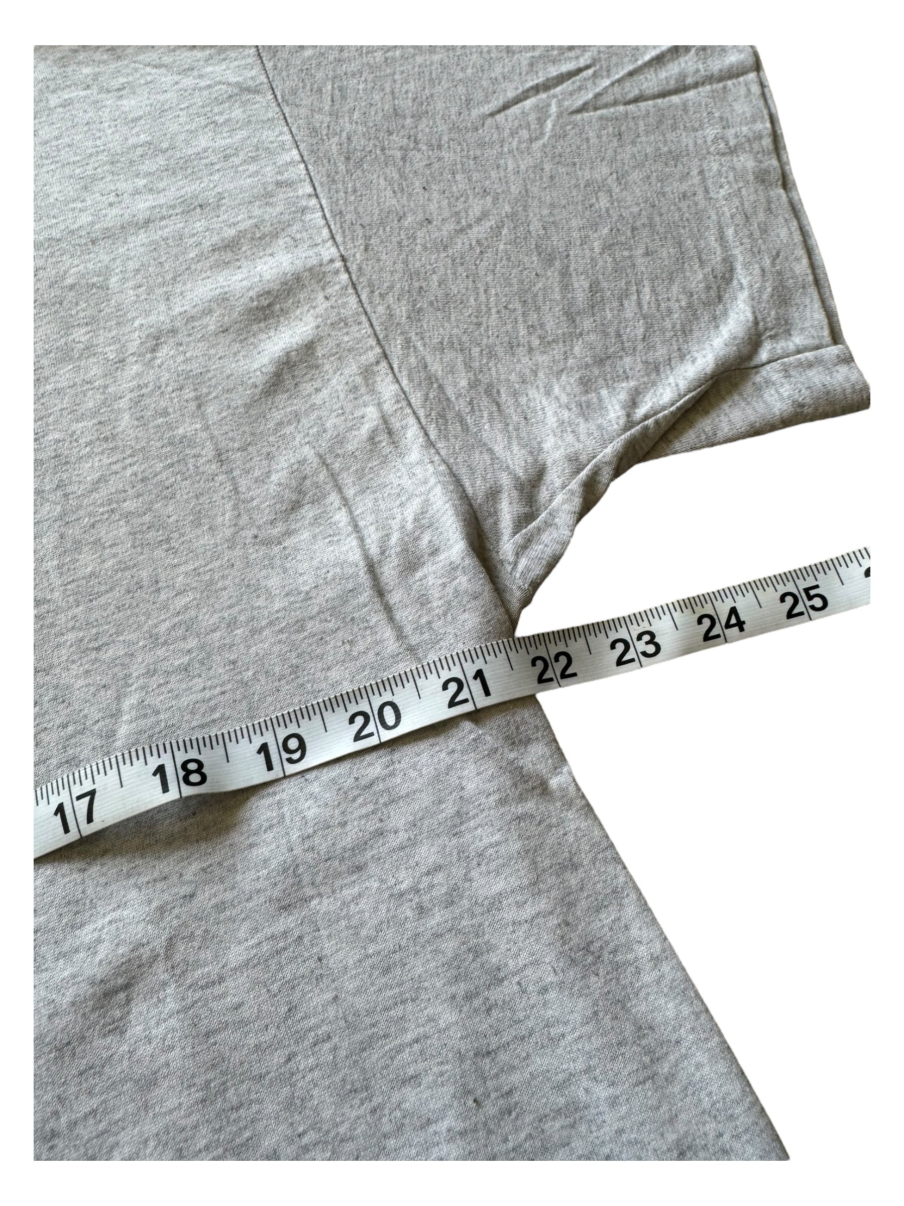 Guess Jeans 90’s Embroidered T-shirt Grey / Burgundy Size Large USA